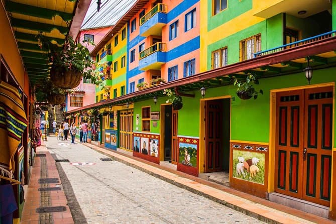 Guatape 3